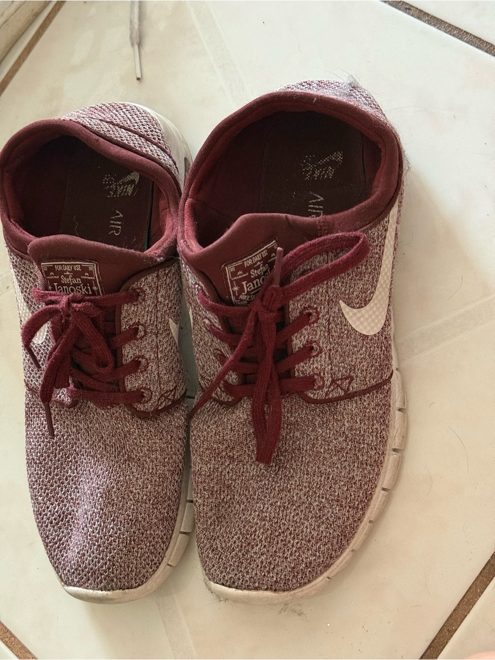 Nike Maroon Knit Lace-Up Sneakers with White Swoosh